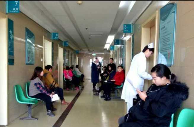 全国捐卵中心,子宫小放两个胚胎可以提高试管的成功率吗？